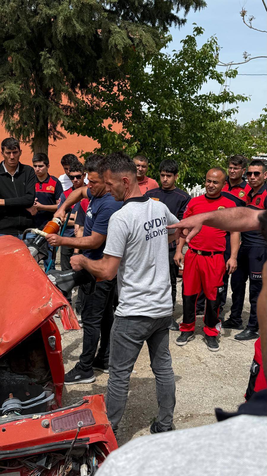 Çavdır Belediye personeline itfaiyecilik eğitimi