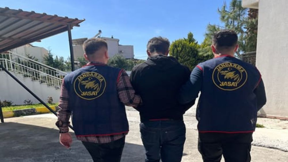 Çocuğa cinsel istismar suçundan 25 yıl hapis cezası ile aranan şahıs yakalandı