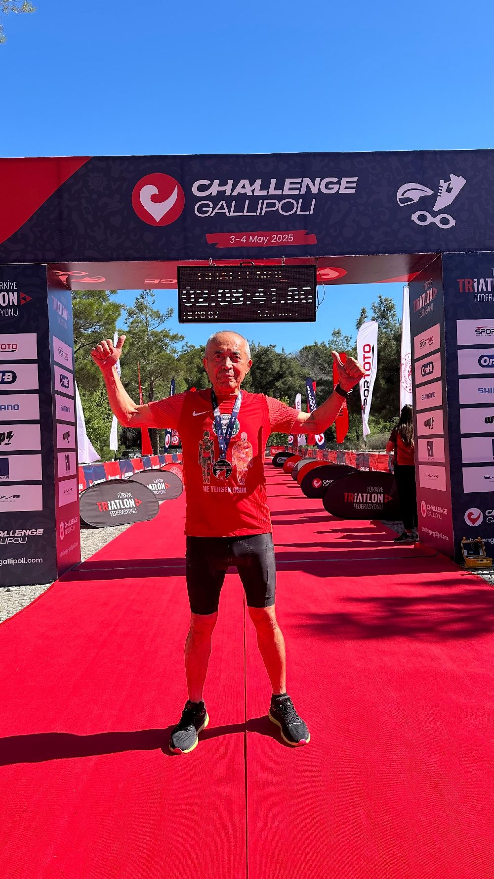 ‘Demir Adam’ Gelibolu şampiyonu