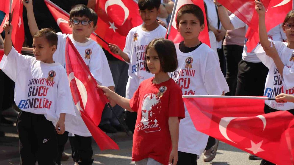 Denizli’de 19 Mayıs Atatürk’ü Anma ve Gençlik Spor Bayramı coşkuyla kutlandı