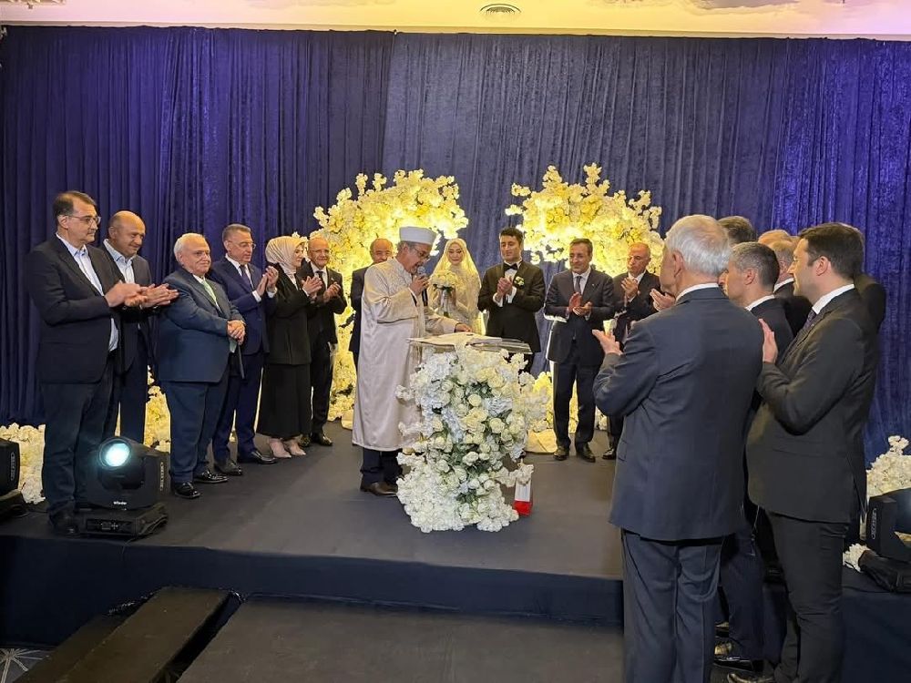 Devlet Erkanı, Büyükelçi Murat Mercan'ın Oğlunun Nikahında Buluştu