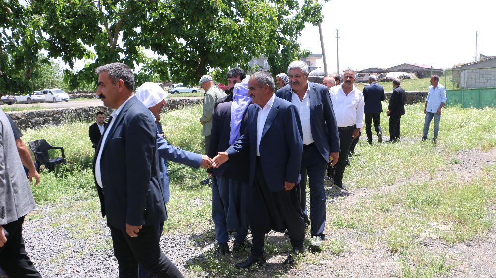 Diyarbakır'da 12 yıllık husumet barış yemeği ile son buldu