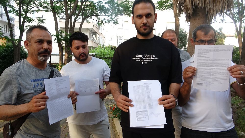 Filolardan kiraladıkları araçları ‘araç devir vaadi sözleşmesi' ile satarak yüzlerce kişiyi dolandırmışlar