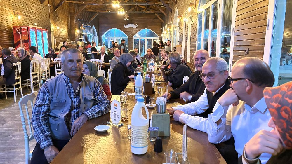 Gölhisar’da emekli personeller için anlamlı gece