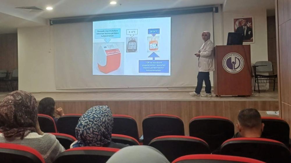 Hastane temizlik personeline uygulamalı eğitim