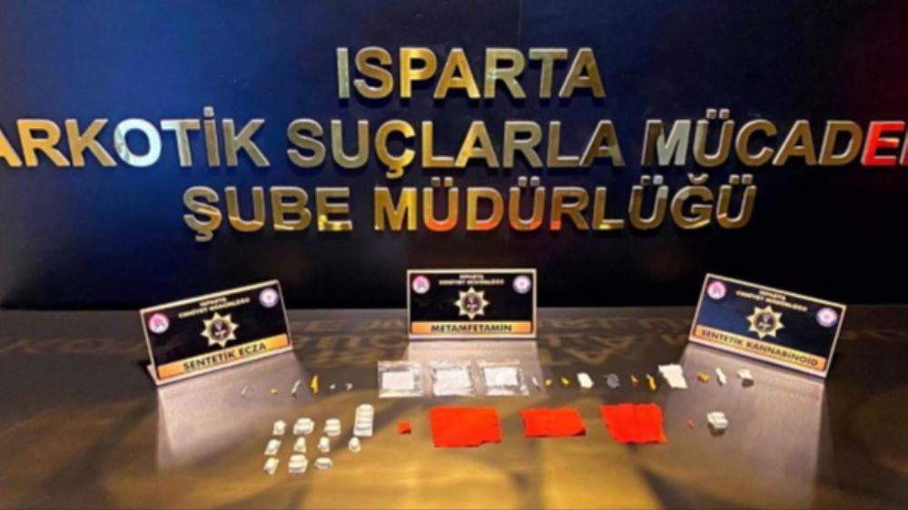 Isparta’da satışa hazır bin 189 kullanımlık sentetik madde ele geçirildi