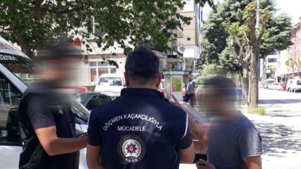 Isparta'da vize ihlali yaptığı belirlenen 1 yabancı şahsa idari işlem uygulandı
