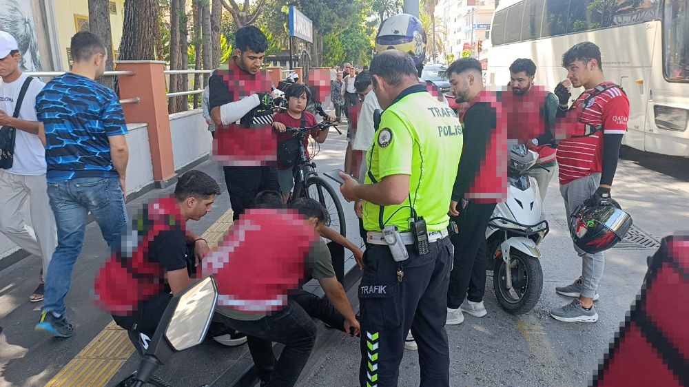 Kaza yapan kurye için arkadaşları seferber oldu