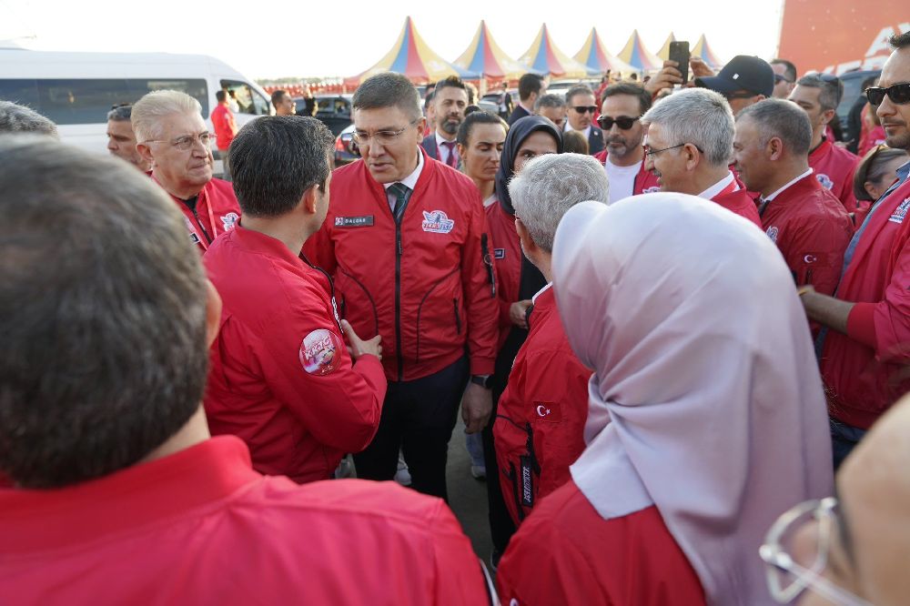 KKTC’de TEKNOFEST rüzgarı Rektör Dalgar Burdur'u temsil etti