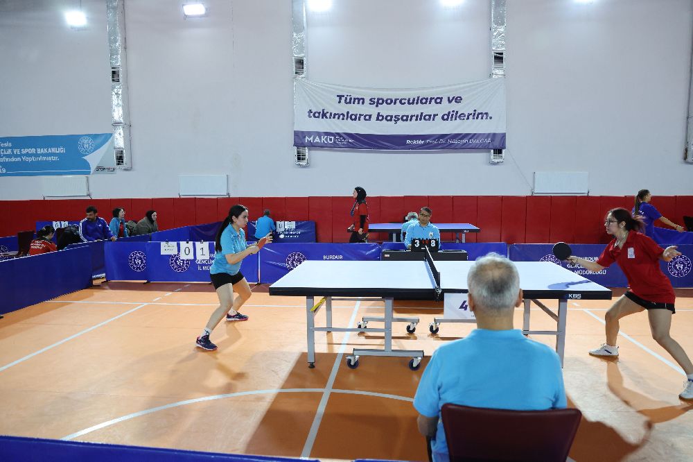 MAKÜ Sporcu Eğitim ve Kamp Merkezi’nde spor turizmi hızla gelişiyor