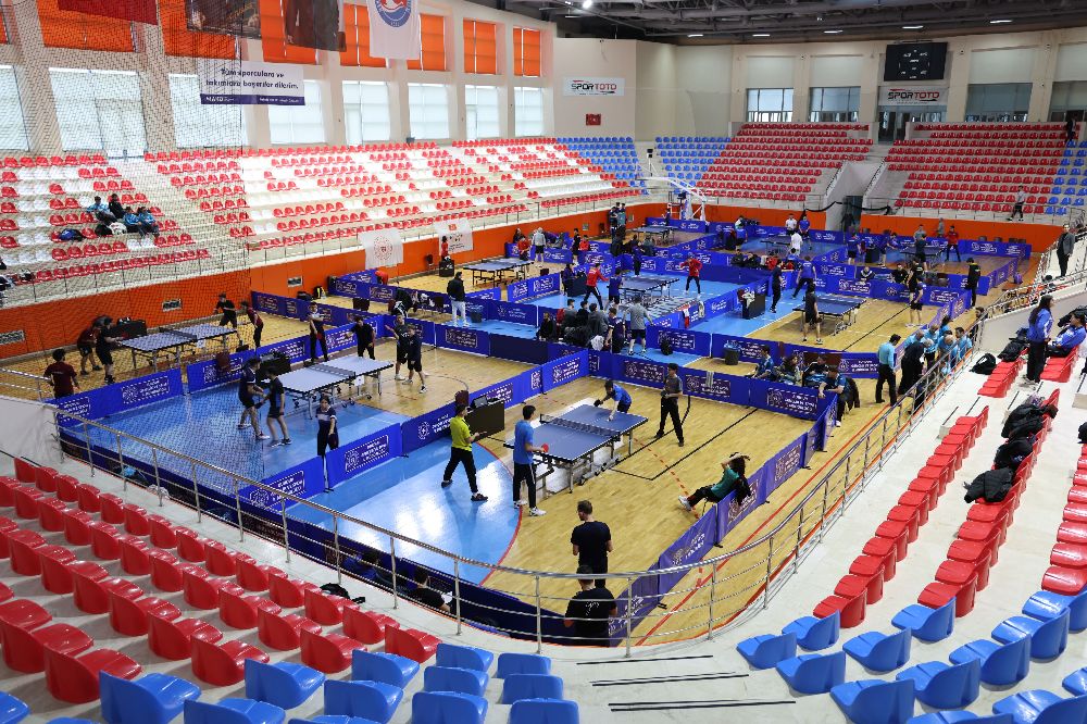 MAKÜ Sporcu Eğitim ve Kamp Merkezi’nde spor turizmi hızla gelişiyor