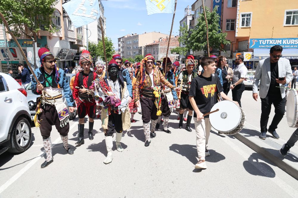 MAKÜFEST 2025 coşkusu renkli görüntülere sahne oldu