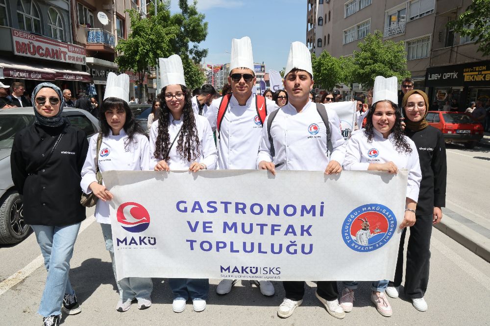 MAKÜFEST 2025 coşkusu renkli görüntülere sahne oldu