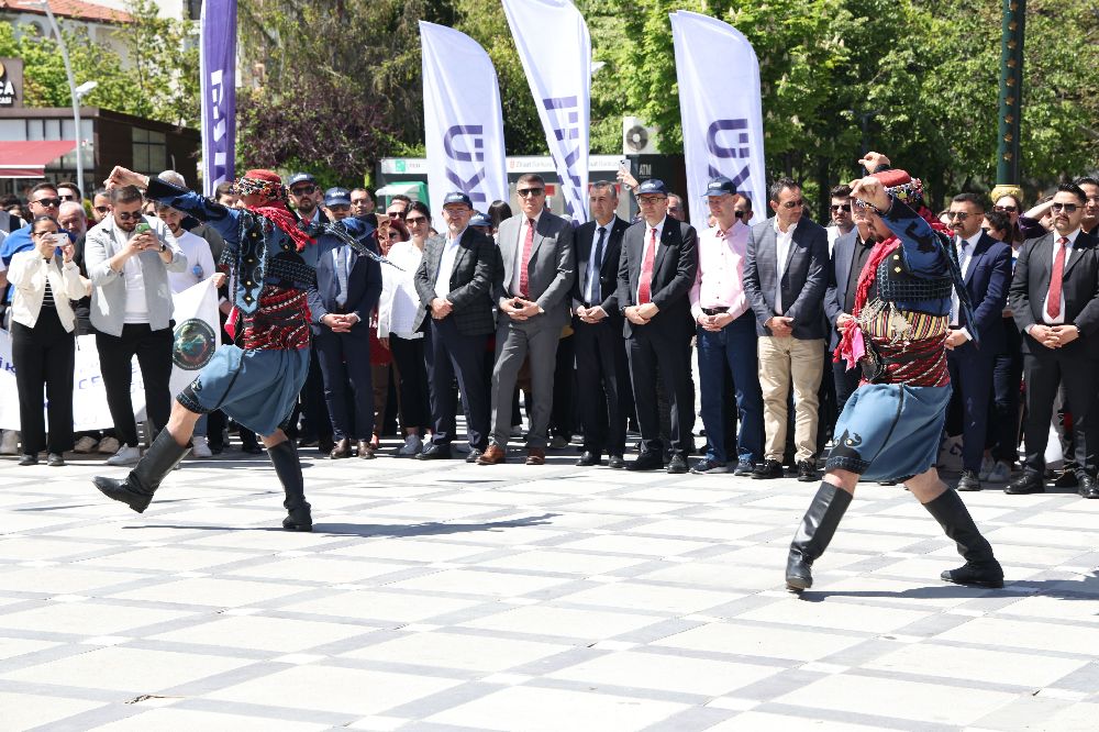 MAKÜFEST 2025 coşkusu renkli görüntülere sahne oldu