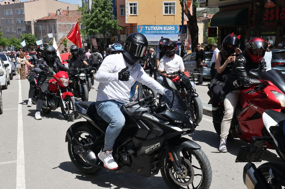 MAKÜFEST 2025 coşkusu renkli görüntülere sahne oldu