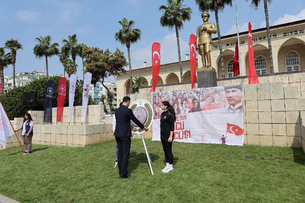 Mersin'de Gençlik Haftası kutlamaları başladı