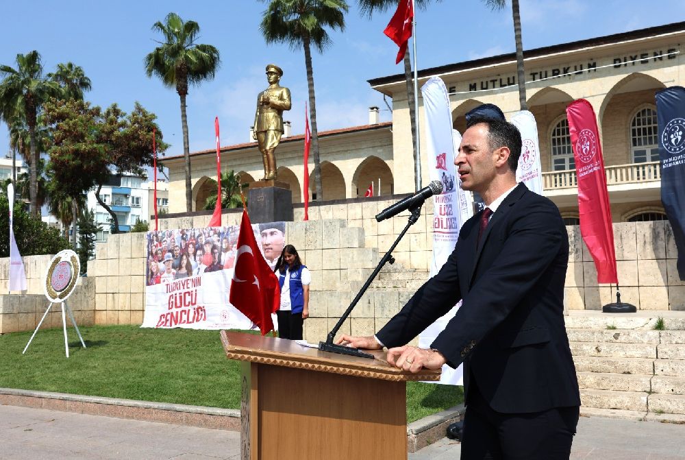Mersin'de Gençlik Haftası kutlamaları başladı