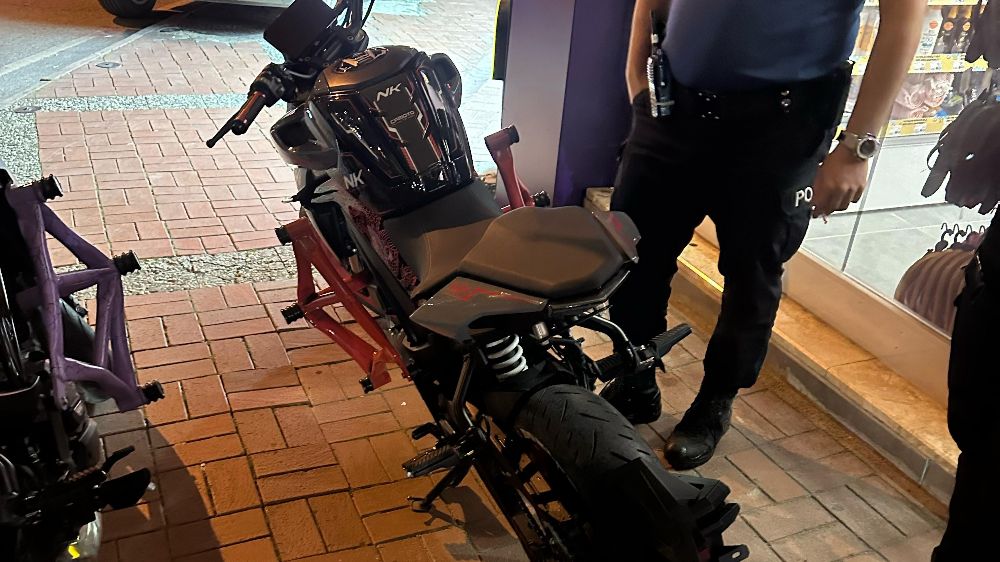 Motosikletle tek teker üzerinde gitmenin cezası ağır oldu