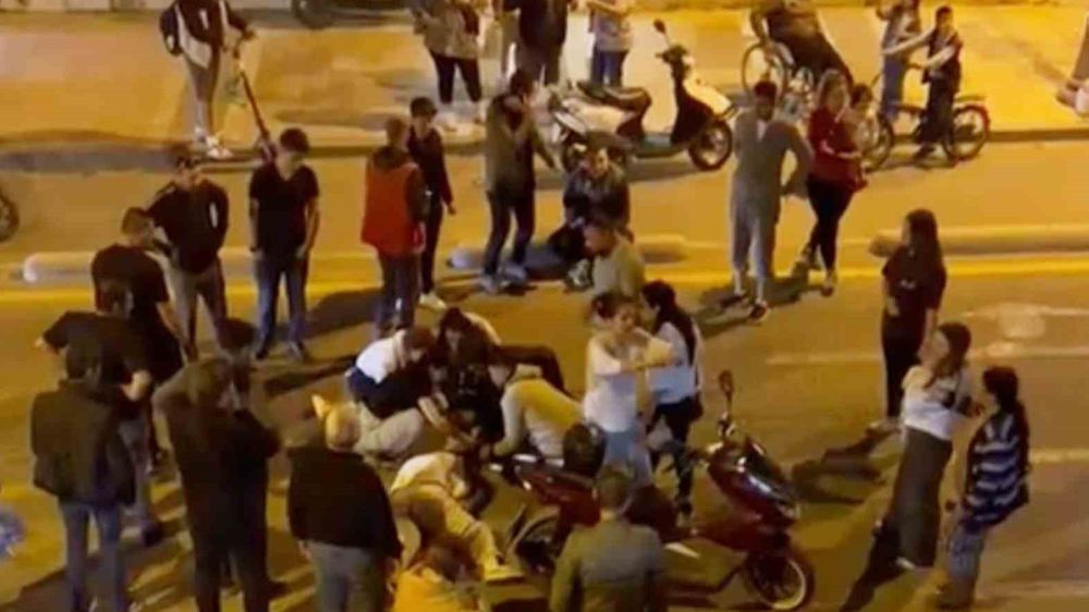 Muğla Menteşe’de motosikletler çarpıştı 3 yaralı