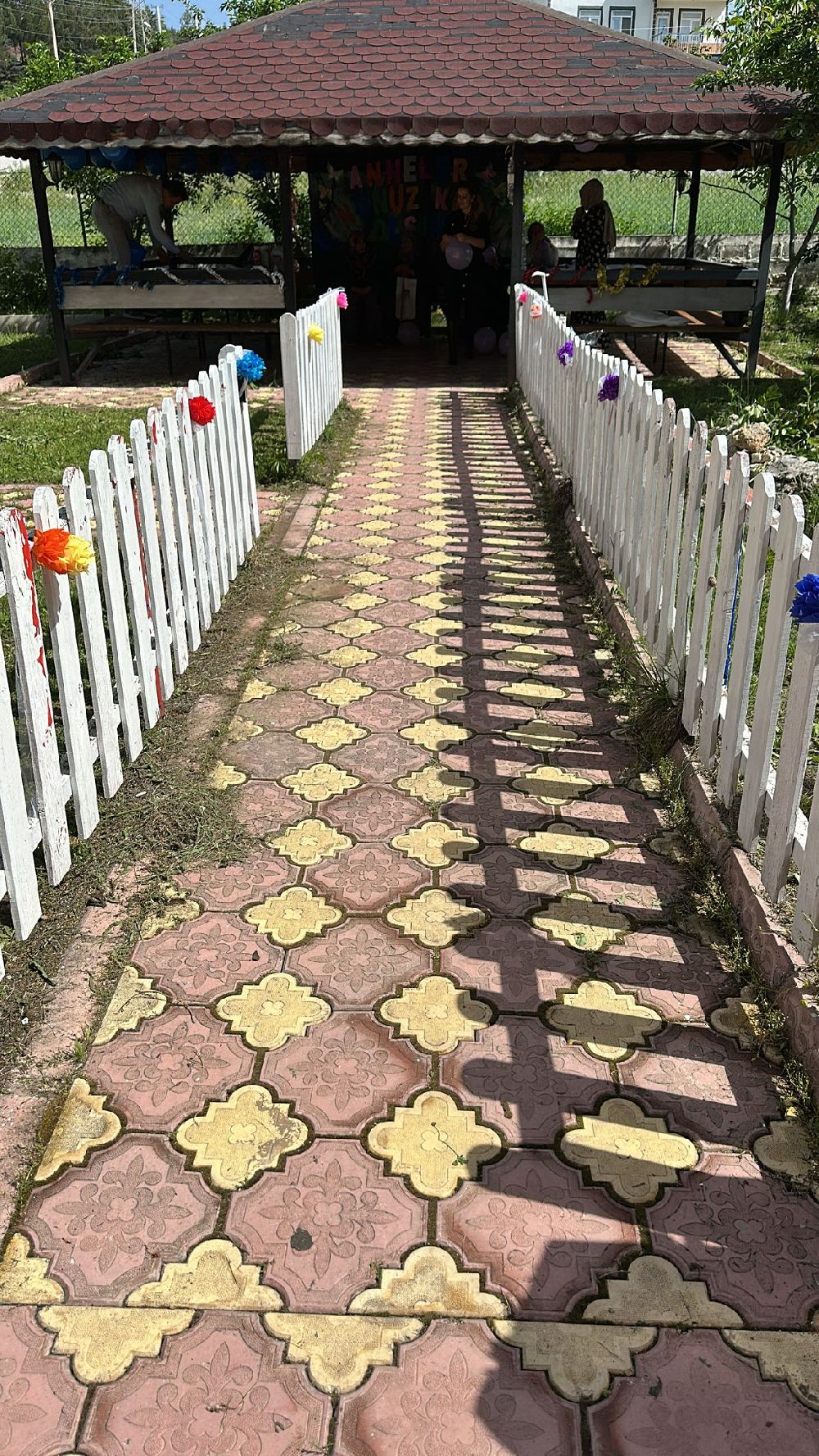 Murat Baba Sofrası Anneleri unutmadı Özel günde anlamlı etkinlik