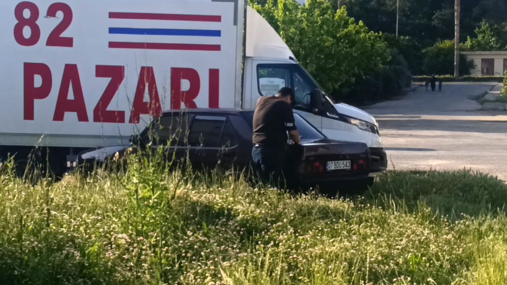 Polisin ‘dur' ihtarına uymayıp kaçan otomobil otların arasında bulundu