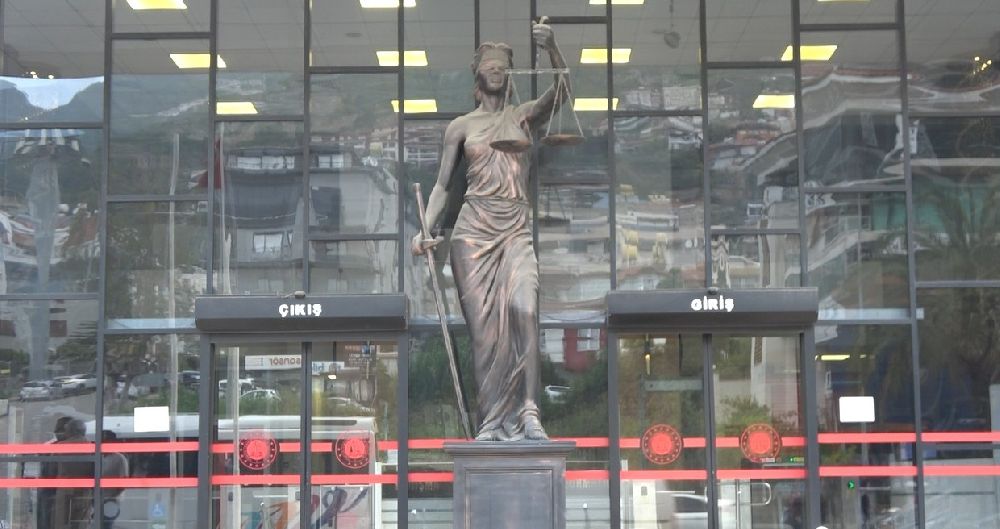 Tefenni Belediyesi beton santraline 2 tane kazandırıldı