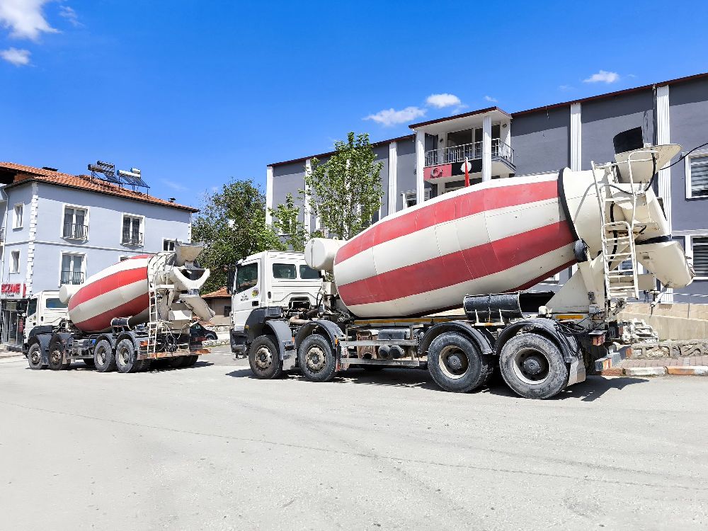 Tefenni Belediyesi beton santraline 2 tane kazandırıldı