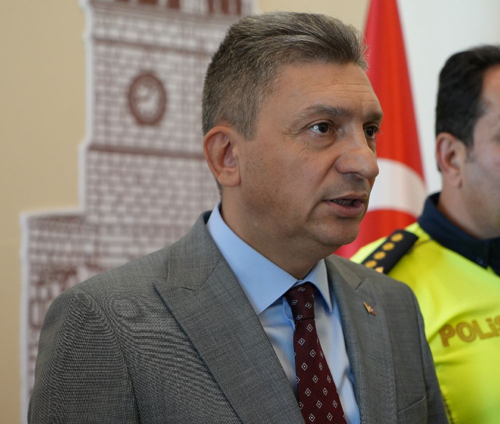 Vali Şahin: "Falezlerde denize açılan tünellerle ilgili yetkili kurumlar olarak çalışmalarımız sürüyor"