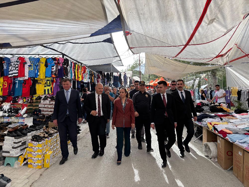 Vali Tülay Baydar Bilgihan’dan Gölhisar’a çıkartma! Ekonomiden eğitime incelemeler