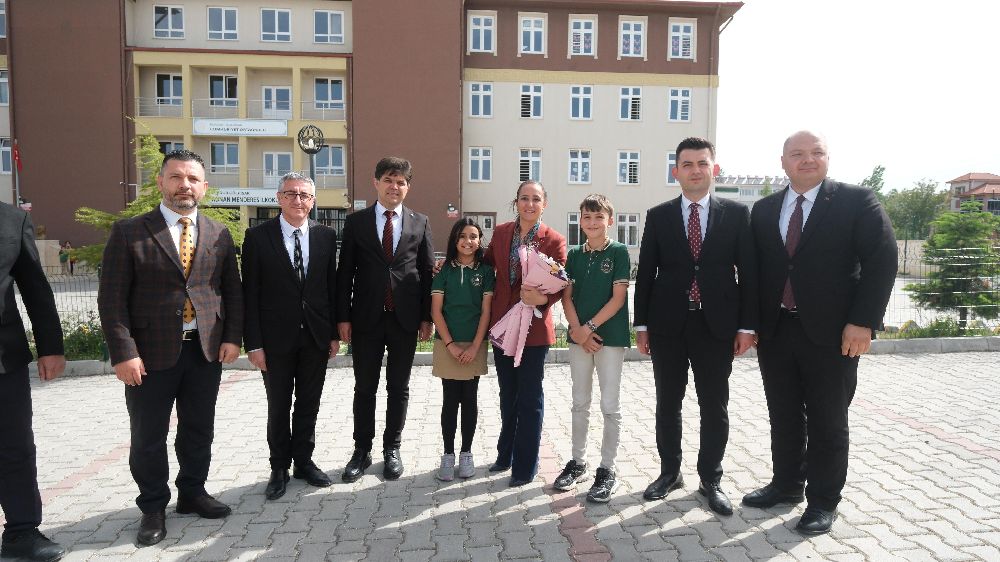 Vali Tülay Baydar Bilgihan’dan Gölhisar’a çıkartma! Ekonomiden eğitime incelemeler