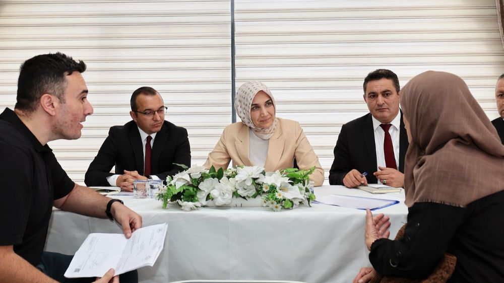 Vali Yiğitbaşı, Halk Günü Toplantısı’nda vatandaşları dinledi