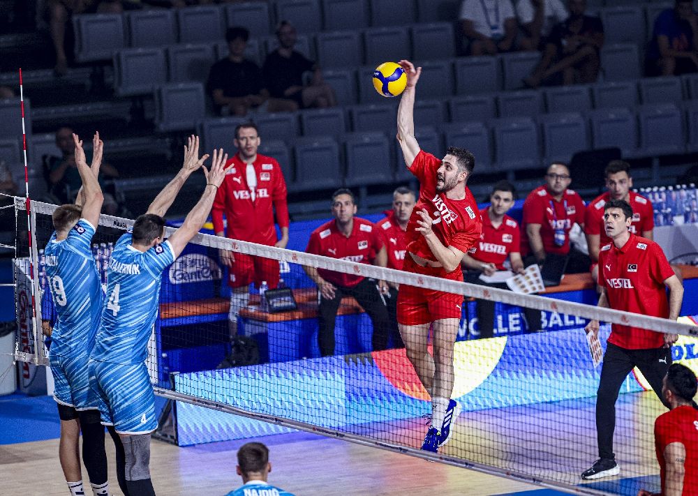 A Milli Erkek Voleybol Takımı, Slovenya'ya 3-0 mağlup oldu
