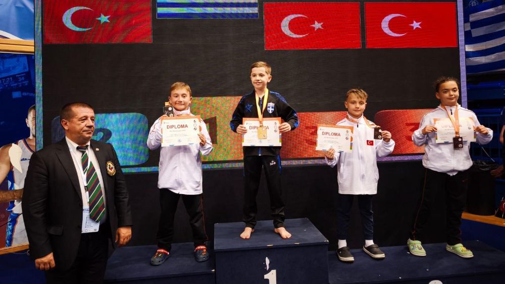 Afyonkarahisarlı karatecilerden büyük başarı