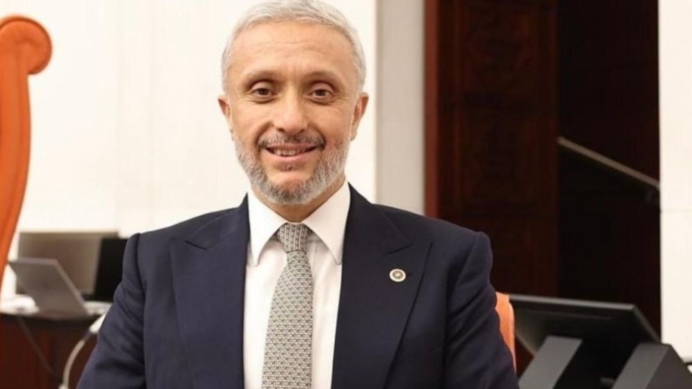 AK Parti Kütahya Milletvekili Adil  Biçer, TBMM Başkanlık Divanı Katip Üyeliğine yeniden seçildi