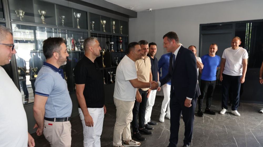 Alanya Kaymakamı'ndan Alanyaspor'a veda ziyareti