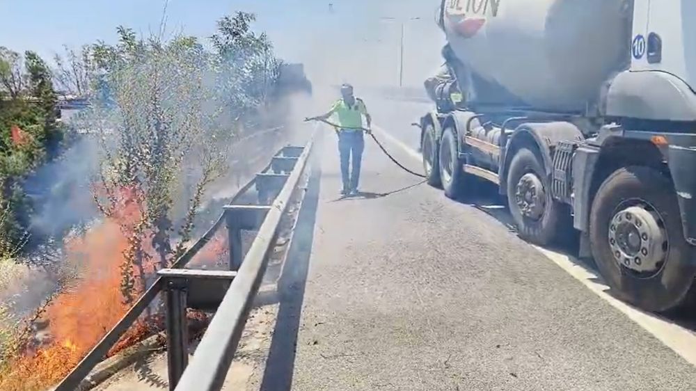 Alevlere karşı polis ekiplerinden beton mikserli müdahale
