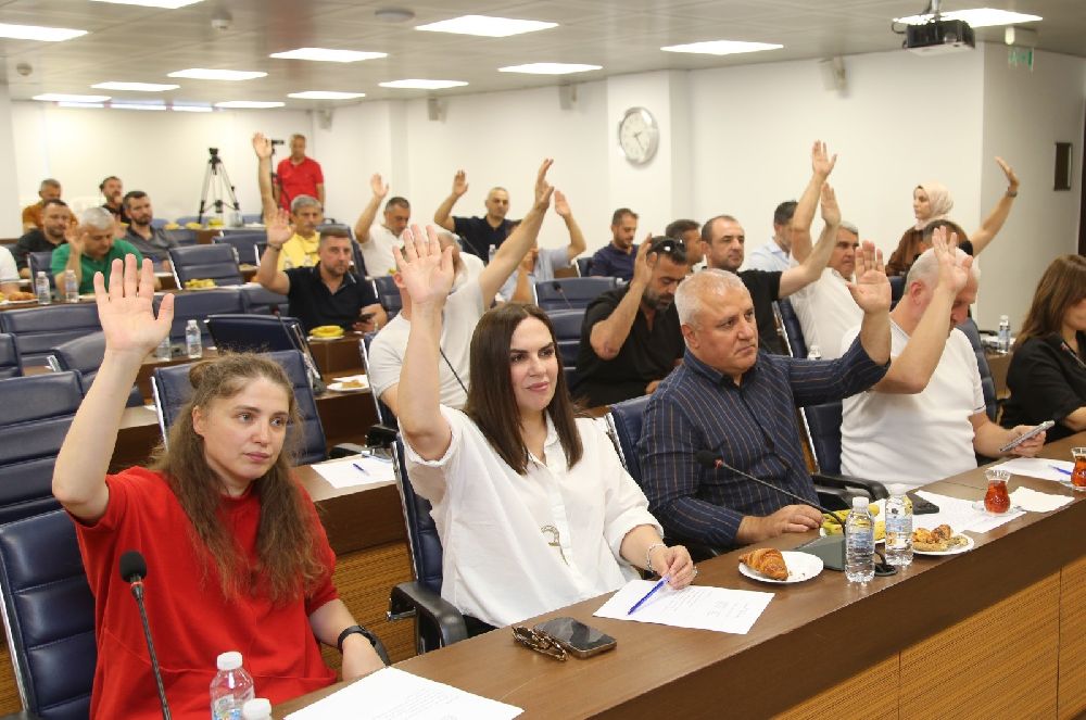 ALTSO Başkanı Erdem: "Keçiboynuzunun coğrafi işaretini Alanya’mıza kazandırdık"