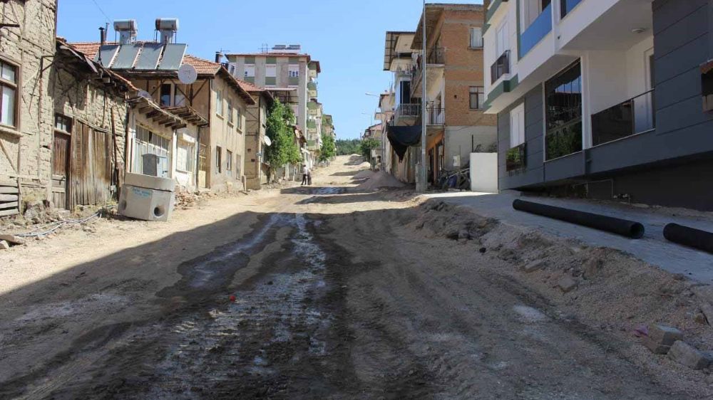 Antalya Büyükşehir Belediyesi  çalışır Elmalı Belediyesi Ne yapar 