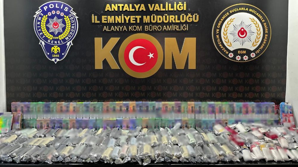 Antalya’da 1 haftada 8 şüpheliye adli işlem yapıldı 2 firari yakalandı