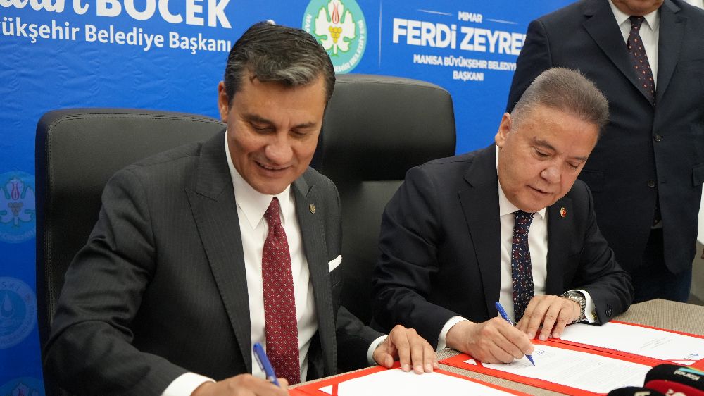 Antalya'nın altyapı yazılımı Manisa'ya taşınıyor