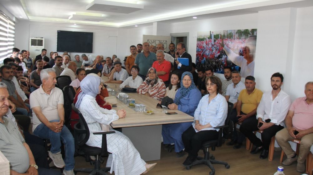 Antalya Serik Ak Partide Bayramlaşma töreni düzenlendi