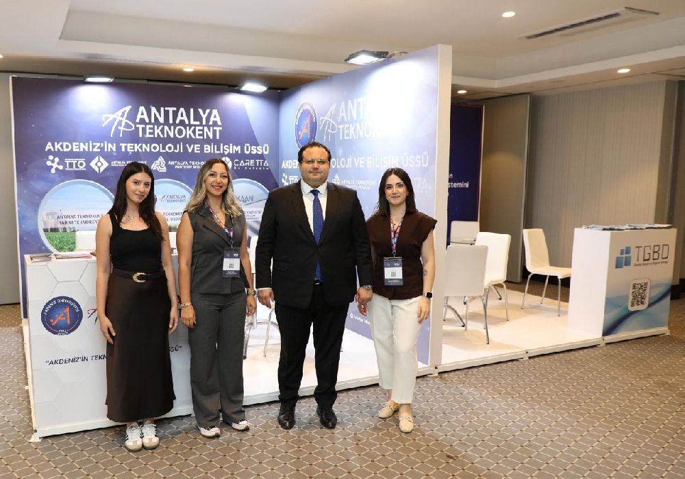 Antalya Teknokent Türkiye Eğitim Teknolojileri zirvesi'nde yer aldı