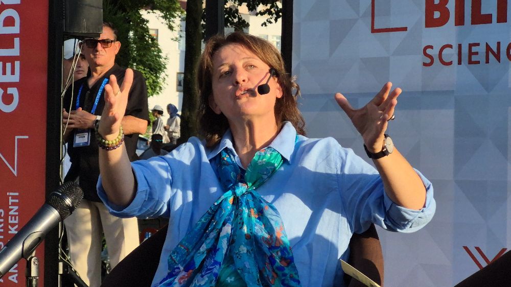 Antik dönemdeki depremin izleri bin 600 yıl sonra siliniyor