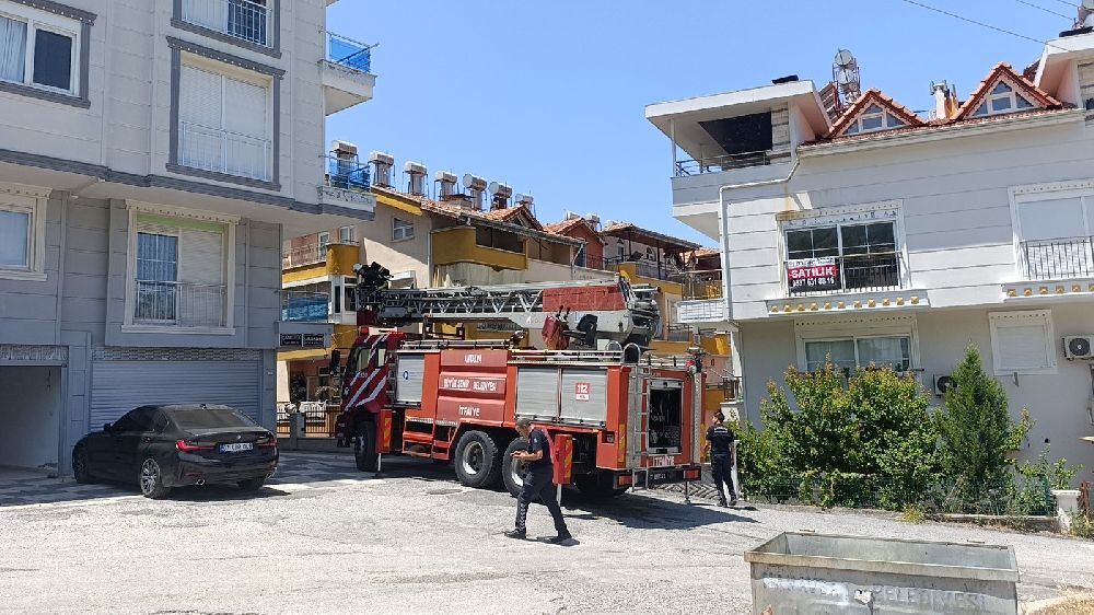 Baca temizliği için soba yaktı, mahalle sakinleri yangın çıktı sandı
