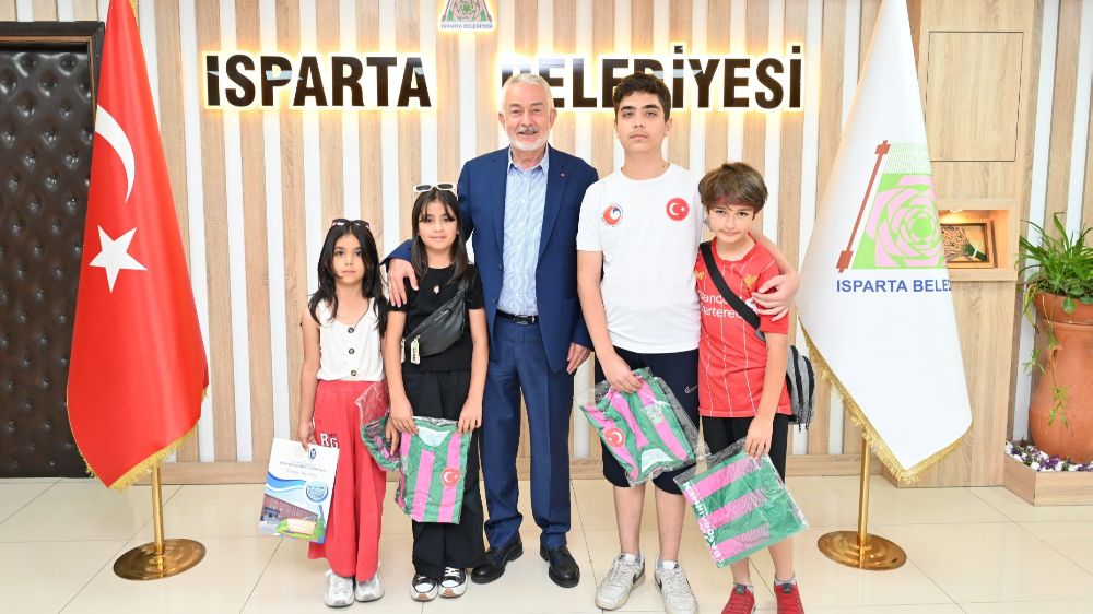 Başkan Başdeğirmen'den söz Çocuklara spor alanı ve oyun parkı