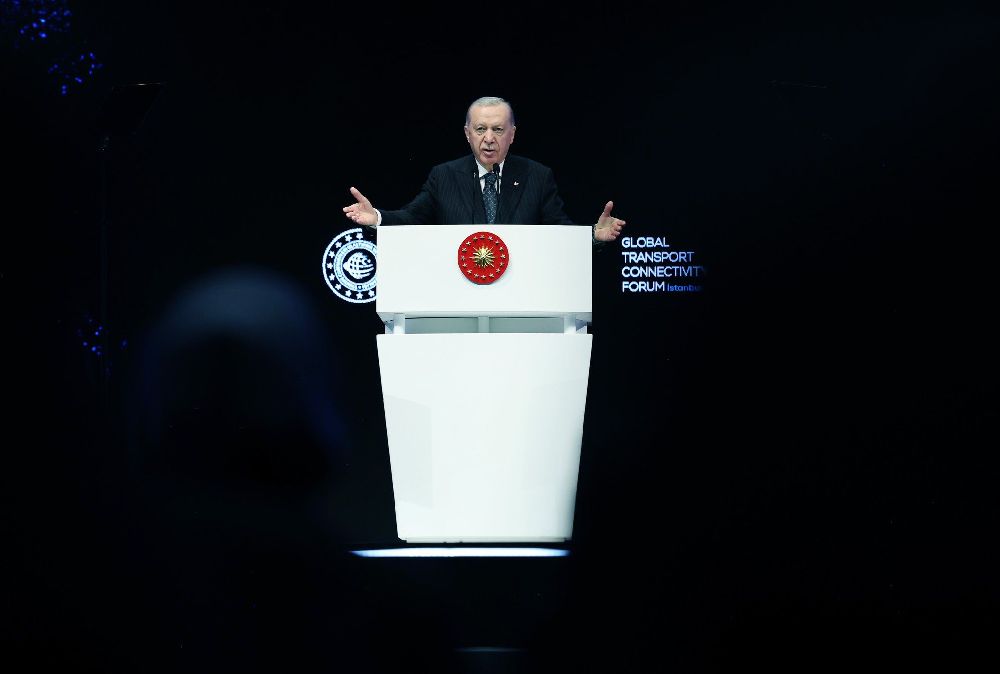 Başkan Büyükkılıç, Cumhurbaşkanı Erdoğan ile İstanbul’da görüştü