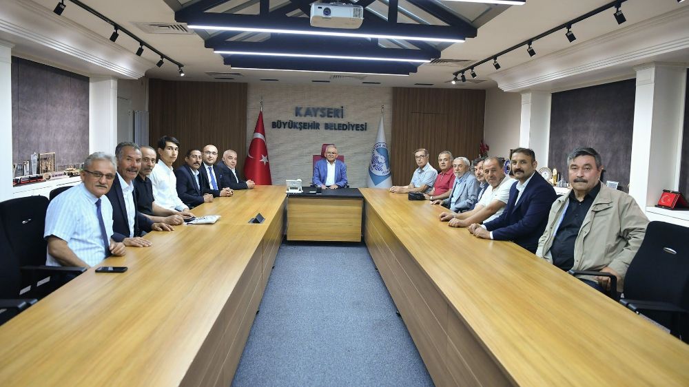 Başkan Büyükkılıç yargı mensupları, muhtarlar ve STK temsilcilerini konuk etti