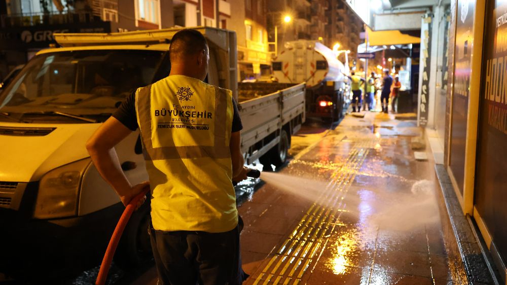  Başkan Çerçioğlu: "Aydın için 24 saat sahadayız"