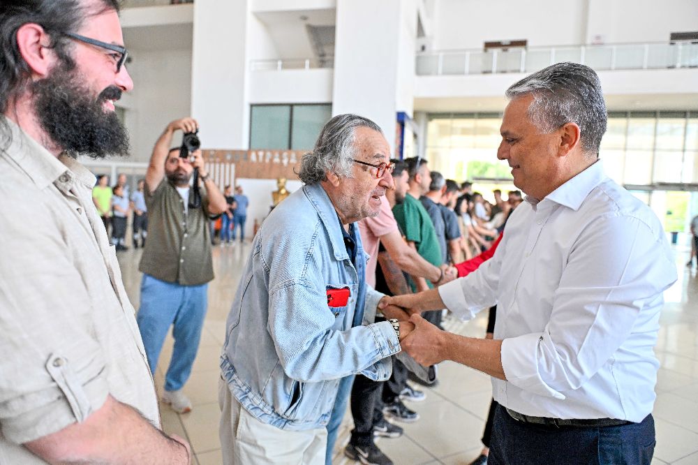 Başkan Uysal, "Örnek belediye olmayı sürdürüyoruz"