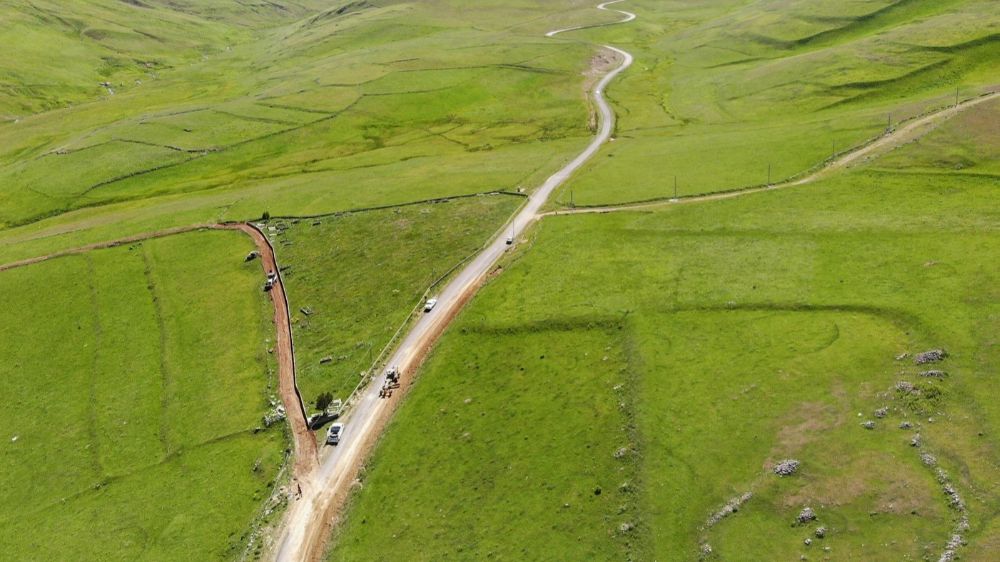 Bayburt'un Günbuldu köyünde isale hattı yenileniyor
